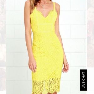 Lulu’s yellow lace midi dress